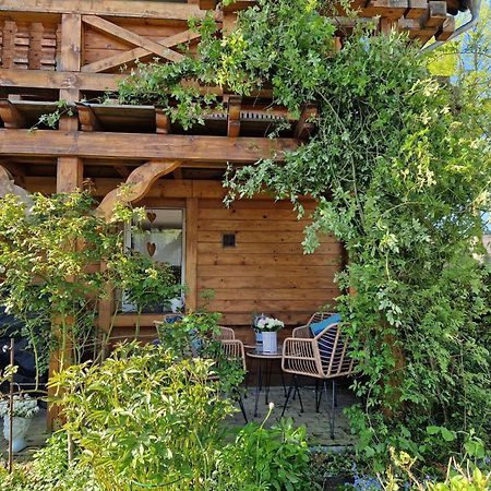 Ferienhaus Eifelgluehen มอนเชา ภายนอก รูปภาพ