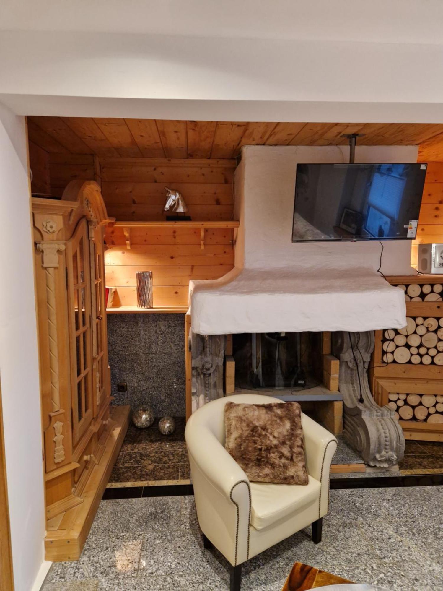 Ferienhaus Eifelgluehen มอนเชา ภายนอก รูปภาพ