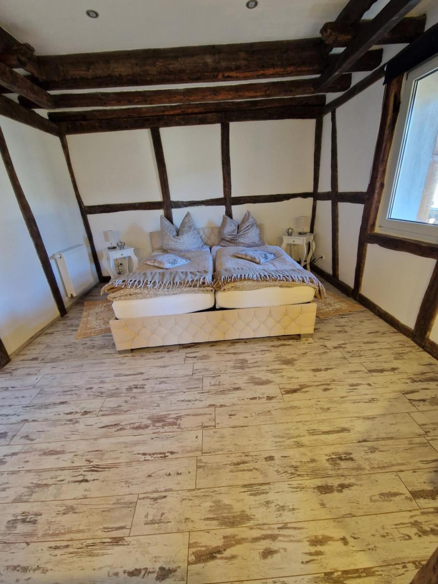 Ferienhaus Eifelgluehen มอนเชา ภายนอก รูปภาพ